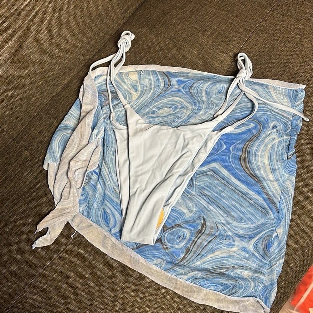 New! Hot Bikini Size S - Picture 3 of 3